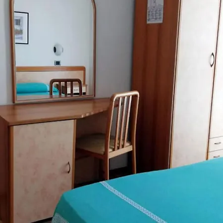 Hotell Fausta 3*